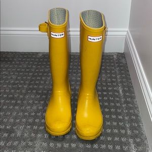 Yellow Tall Hunter Boots Size 6